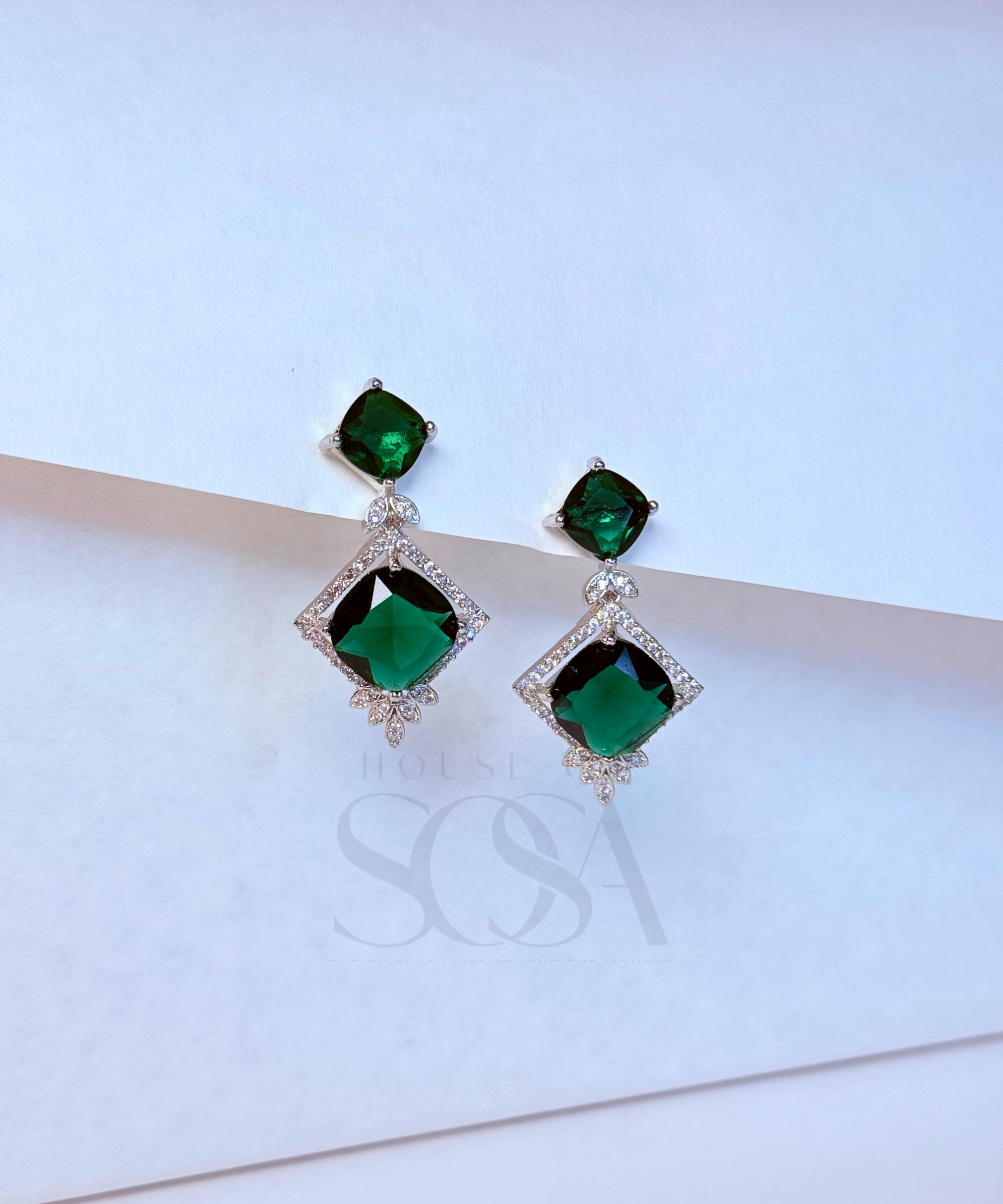 Eternal Earrings – Aurelia Collection