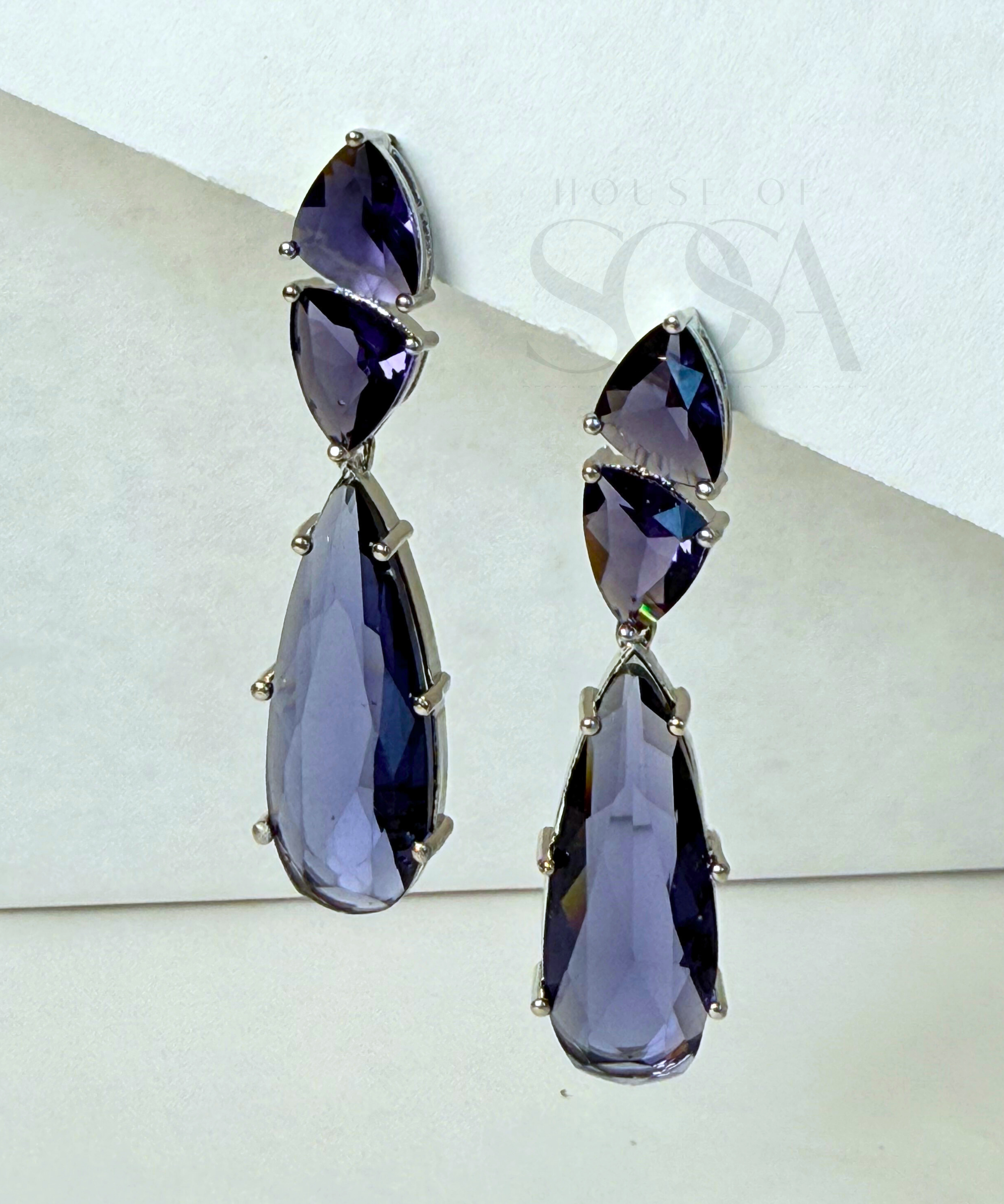 Vogue Earrings – Aurelia Collection