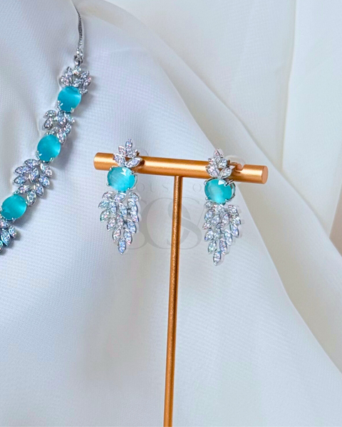 Zaria Set Silver – Aurelia Collection