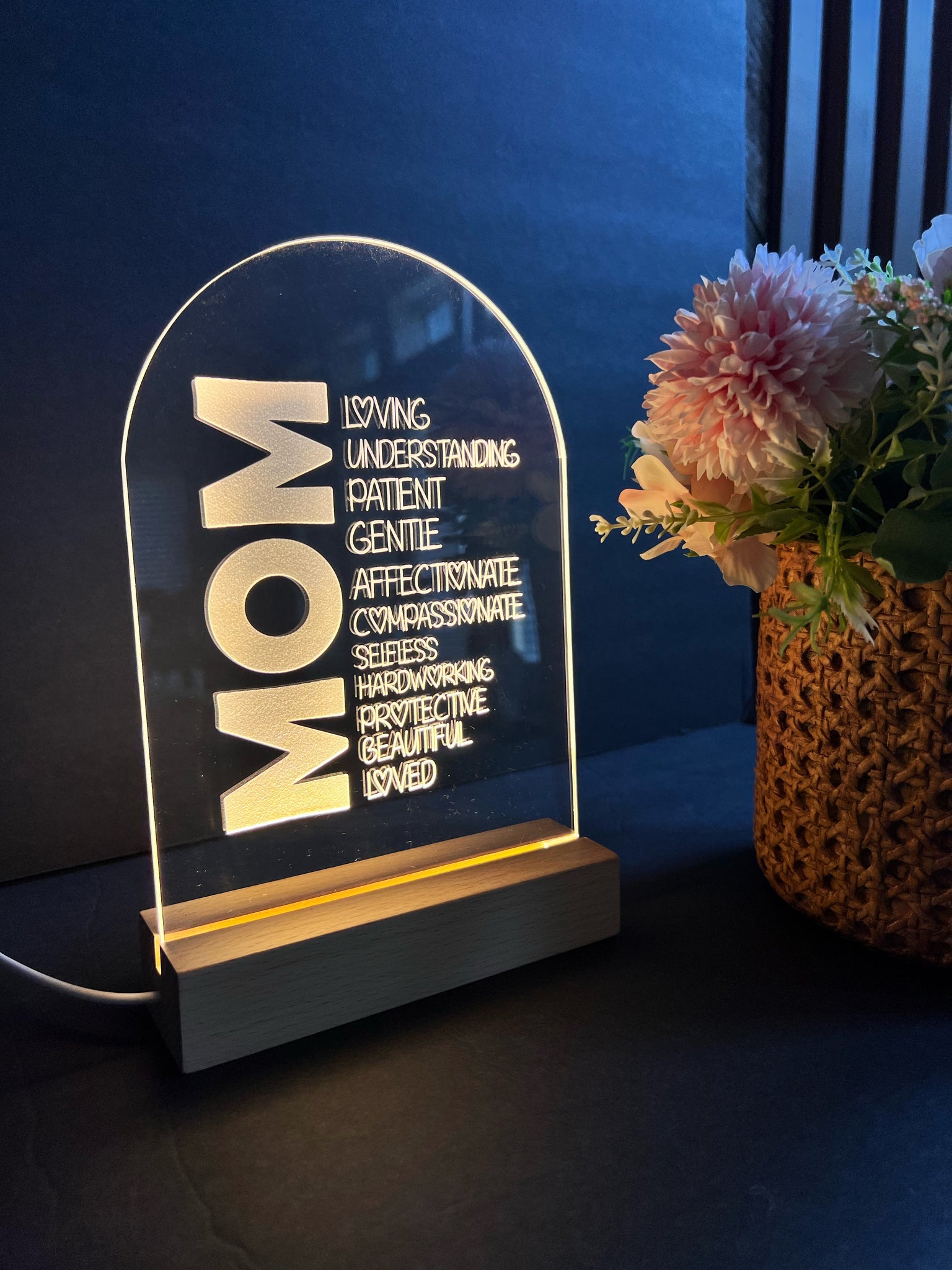 MOM Light up frame