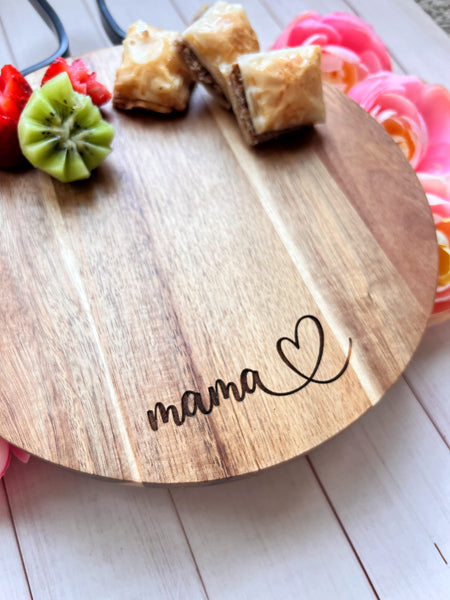 Mama serving/Cheese board.